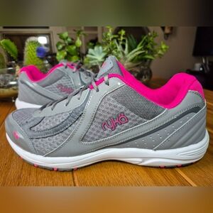 Ryka Women's Dash 3 Walking Shoes - Size 9.5